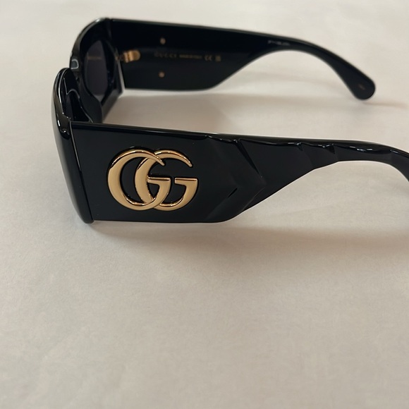 GUCCI Sunglasses GG Black - Picture 5 of 9